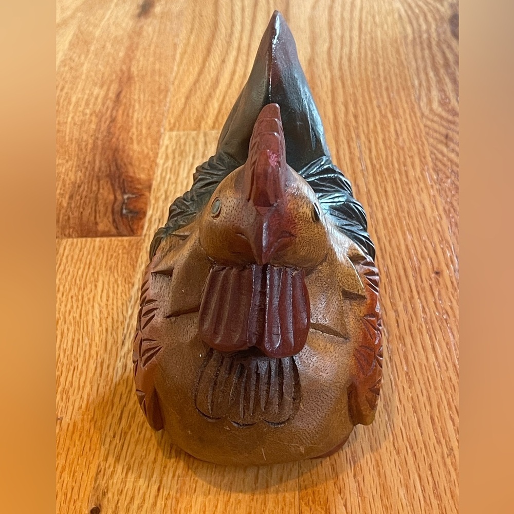 Wooden Hen - Picture 4 of 6